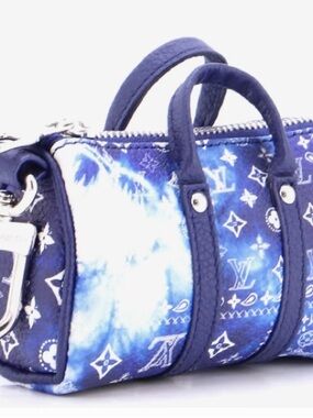 EUC* Louis Vuitton Keepall Bag Charm in Ltd. Ed. “Blue Bandana **PRESALE LISTING